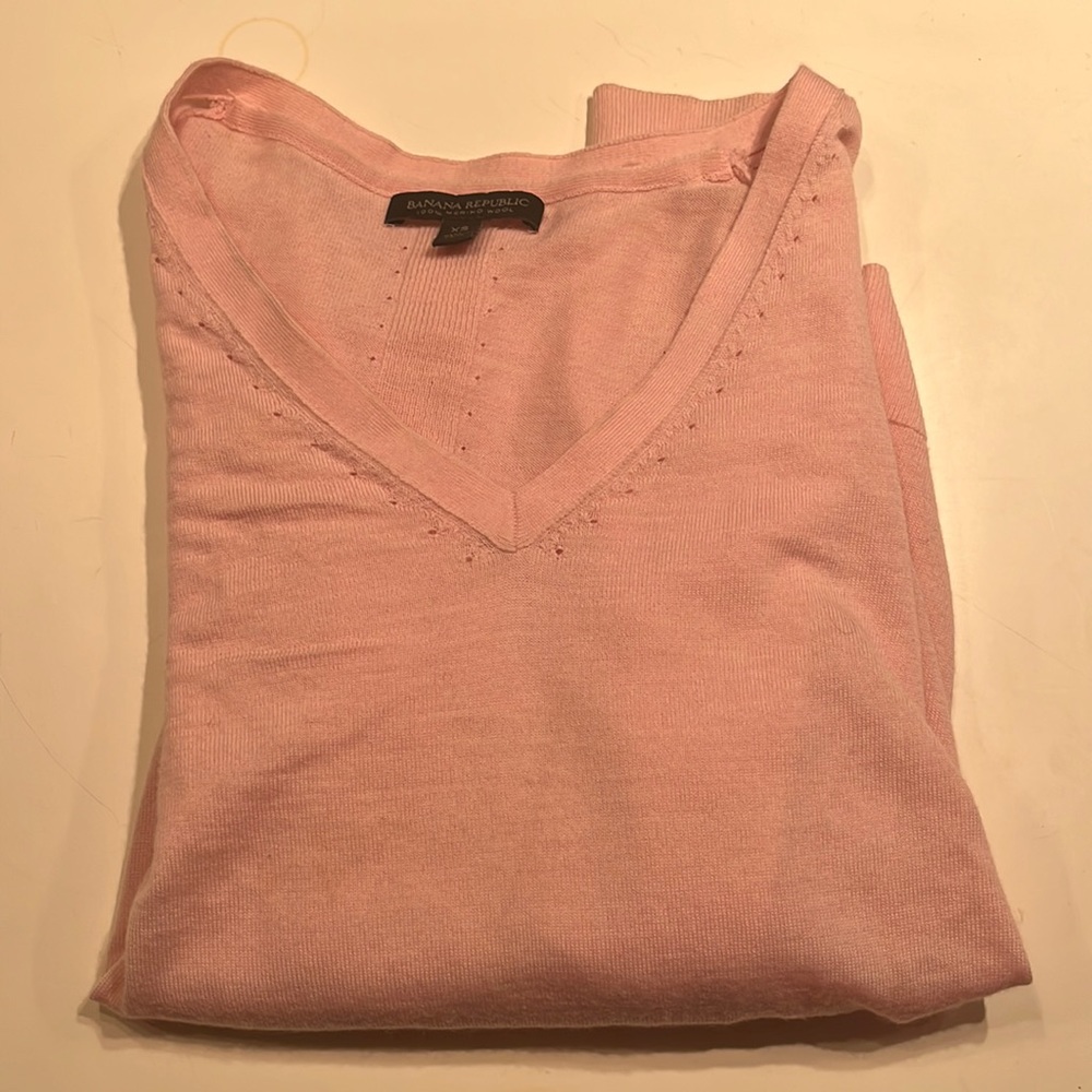 Banana Republic pink sweater